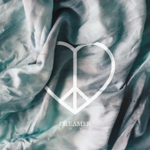 Dream On, Dreamer : Love